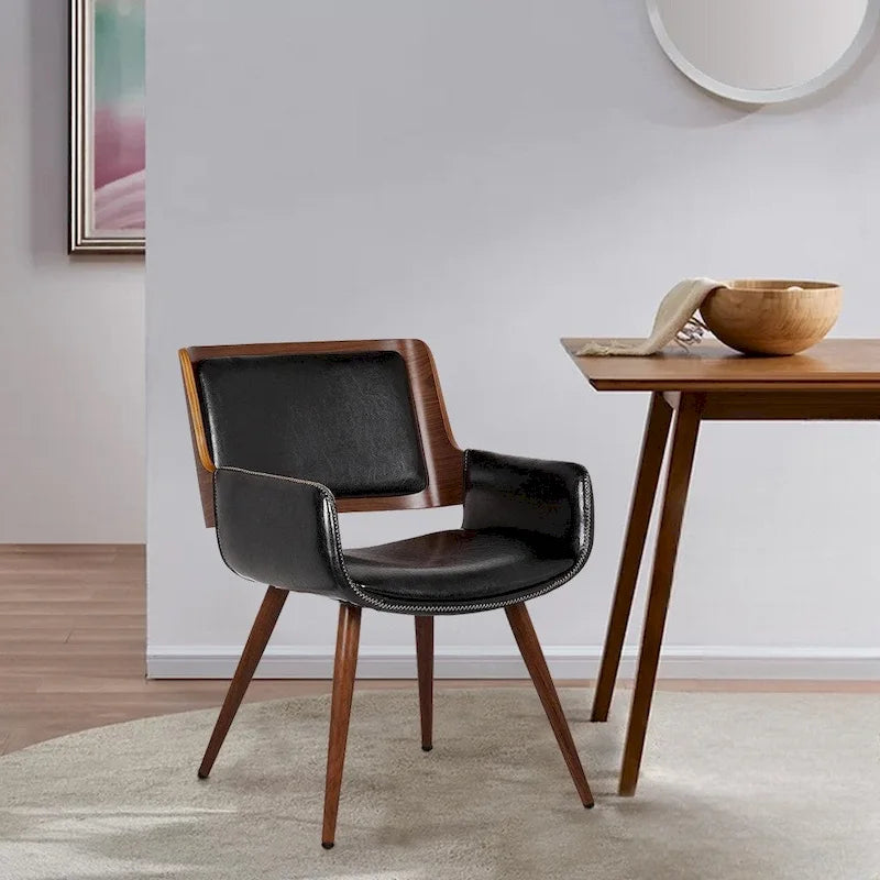 Silla de comedor de mediados de siglo de piel sintética con patas de metal