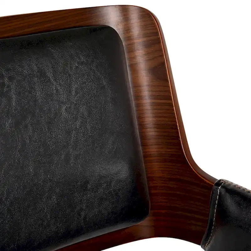 Silla de comedor de mediados de siglo de piel sintética con patas de metal