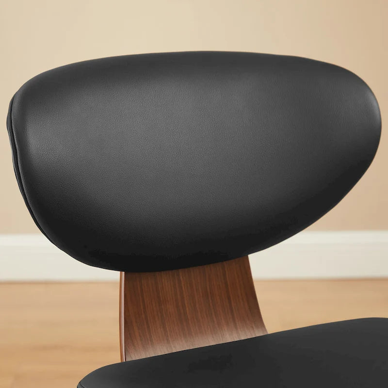 Silla de comedor de madera y piel sintética